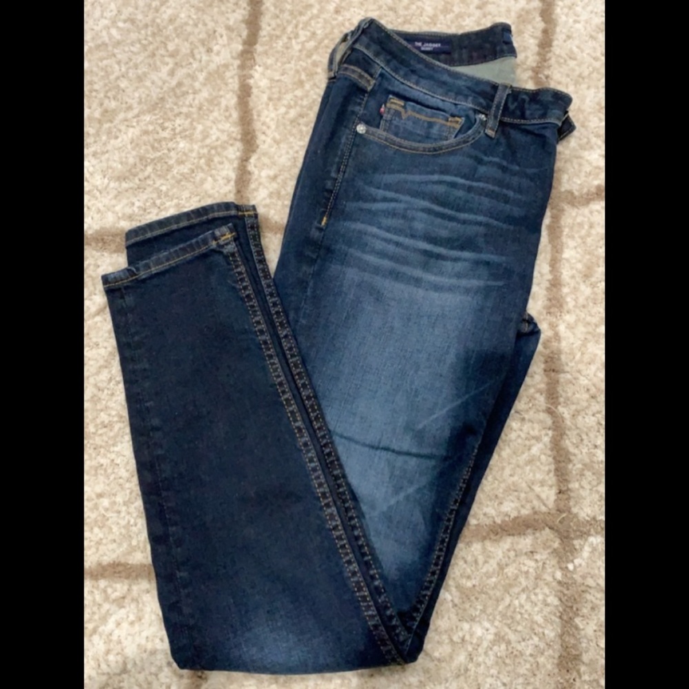 Dark blue jeans